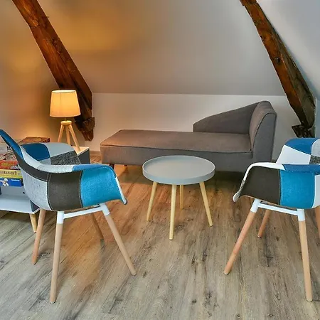 Les Prestins Holiday home *