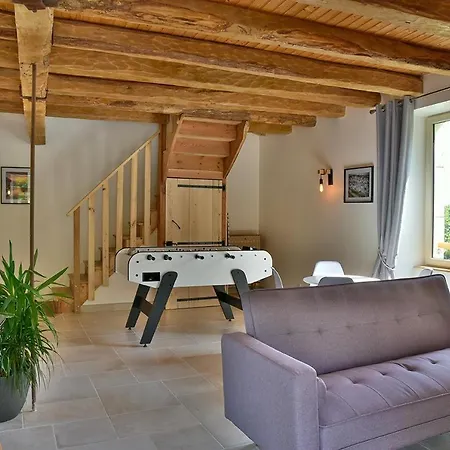 Les Prestins Terrasson