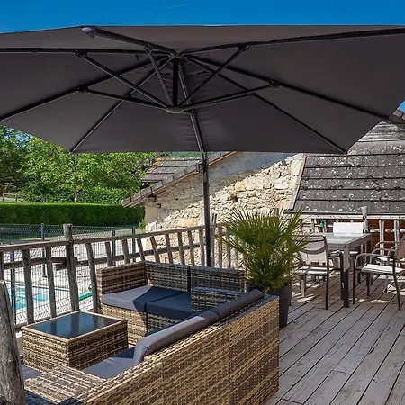 Les Prestins Holiday home *